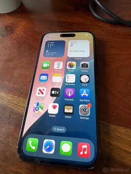 Iphone 16 256GB cerny. Rok stary. - 6