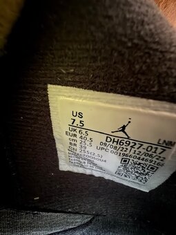 Nike AIR JORDAN 4 Retro OXIDIZED GREEN - 6