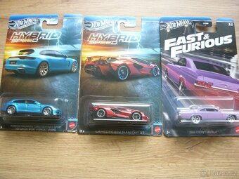 AUTÍČKA HOT WHEELS - 6