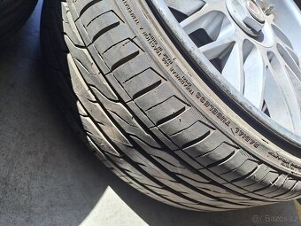 Prodám letní pneumatiky 235/30 R22 90W rok 21 90% vzorku 4ks - 6