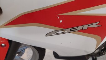 Honda CBR250R - 6