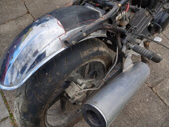 YAMAHA 600 XJ - 6
