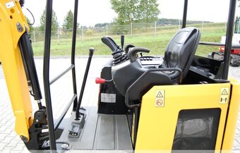 Minibagr JCB 15C-1 - 6