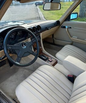 Mercedes-Benz SL 500 1981 - 6