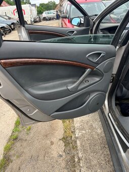 Citroen C5 kožený interiér - 6