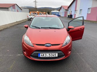 Ford Fiesta 1.2  2009 - 6