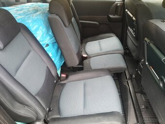 Mazda 5 - 6
