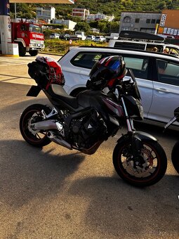 Honda cb650F - 6