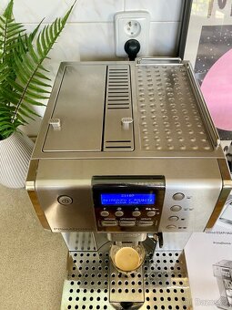 Kávovar DeLonghi Primadonna ESAM 6620 - 6