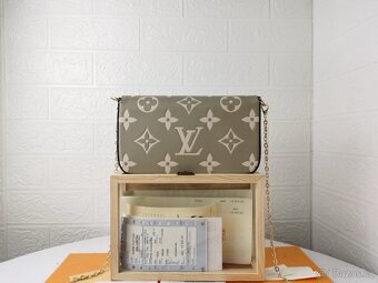 Louis Vuitton Felicie Pochette Skladem - 6
