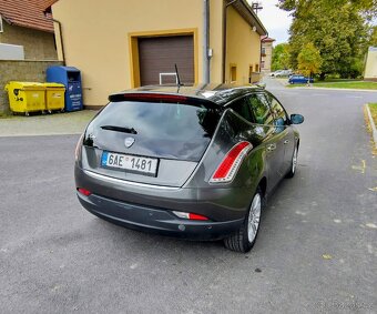 Lancia Delta 1.6 Multijet 88 kW Platino automat - 6