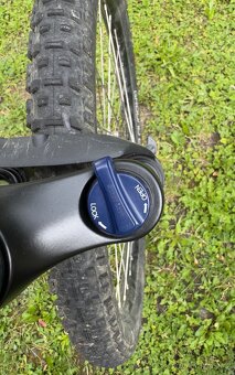 Horské šlapací kolo Specialized - 6