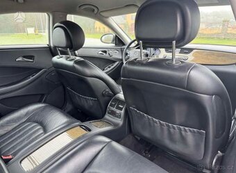 Mercedes-Benz CLS320 - 6