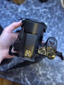 Panasonic DMC-FZ300 Lumix - 6