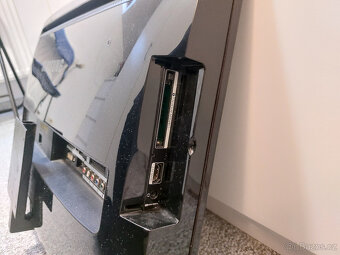 Samsung T260HD, 26" 1920x1200, 2x HDMI, VESA úprava - 6