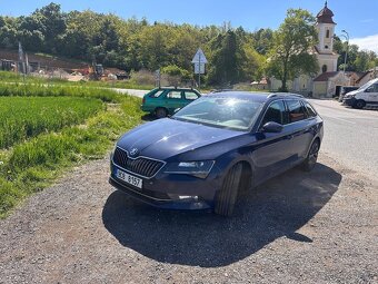 Skoda superb 3 2,0 tdi 140 kw 4x4 - 6