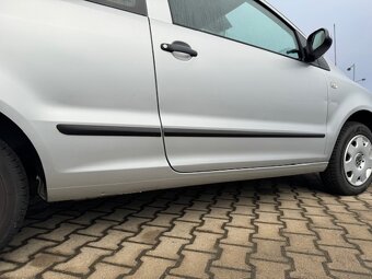 Volkswagen Fox 1,2 HTP 40 KW SERVIS STK - 6