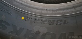 Nakladni pneu 13R22,5 záběrové - 6