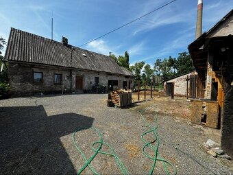 Prodám statek 52 000m2 - 6