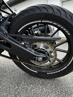 Yamaha MT125 - 6