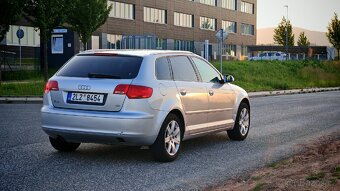 Audi A3 1.6 SPORTBACK - 6