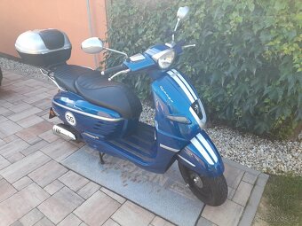 Skútr Peugeot Django 125i Sport vč. kufru - 6