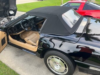 1986 chevrolet corvette c4 official pace car - 6