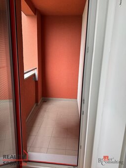 Pronájem, byty/1+kk, 38 m2, Tlumačovská 2766/26, 15500 Praha - 6