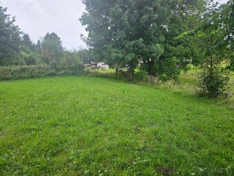 Stavební pozemek 1087m2 v obci Velká Bukovina - 6