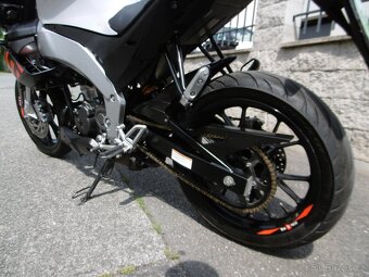 Aprilia Tuono 125 rv. 2019 11kw - otevřená, pěkná - 6