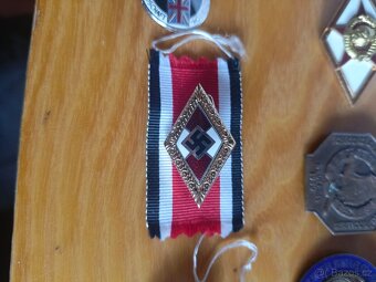Sada vojenských odznaků - 6