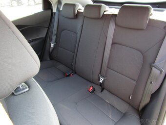 Kia Rio 1.4i , 80 kW benzín, 2013 - 6