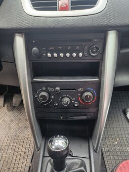 Peugeot 207 SW - 6
