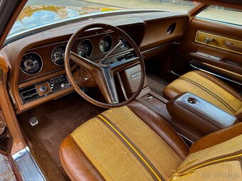 Ford Thunderbird 1970 / 7.0l V8 / 365 HP - 6