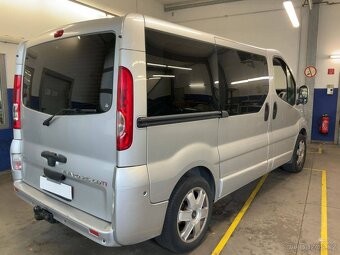 Opel Vivaro 2.5CDTI 107kW Cosmo,8.míst,tažné,serviska,Klima. - 6