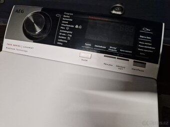 Pračka AEG vrchní plnění - 6