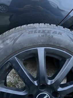 Bridgestone Blizzak LM005 - 6