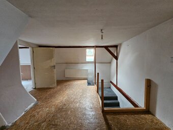 Dům, 4+1, 2 koupelny - 6