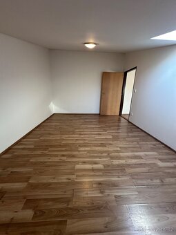 Pronájem ateliéru 3+kk - 63 m2, ul. Nováčkova - Brno . - 6