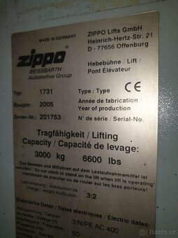 Dvousloupový zvedák ZIPPO - 3t - 6