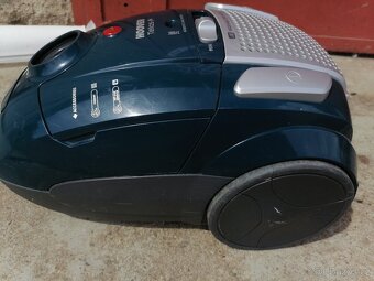 Sáčkový vysavač Hoover 800 Wattů - 6