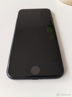 iPhone SE 2020 - 6