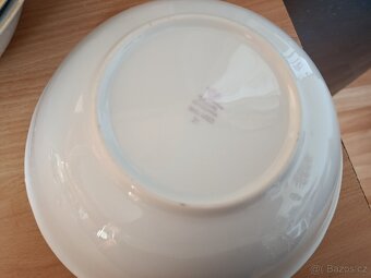 Porcelánové talíře a mísy retro - 6