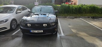 Ford Mustang 5.0GT - 6