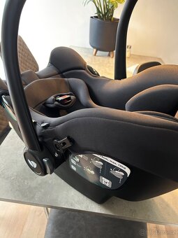 Nová Joie i-Snug 2 + i-Base encore - 6