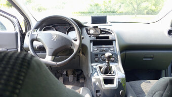 Peugeot 5008 - 6