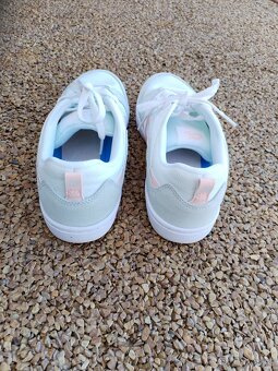 Nike - 6