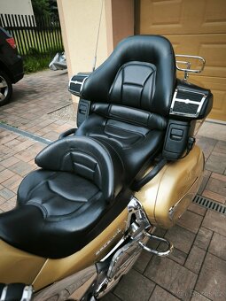 Honda Gold Wing 1800 - 6