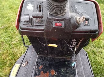 Sekací traktůrek MTD Rh 76 - 6