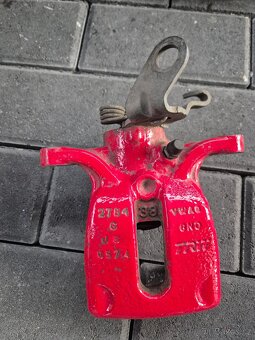 Octavia 3 RS přední brzdové třmeny + kotouče - 6